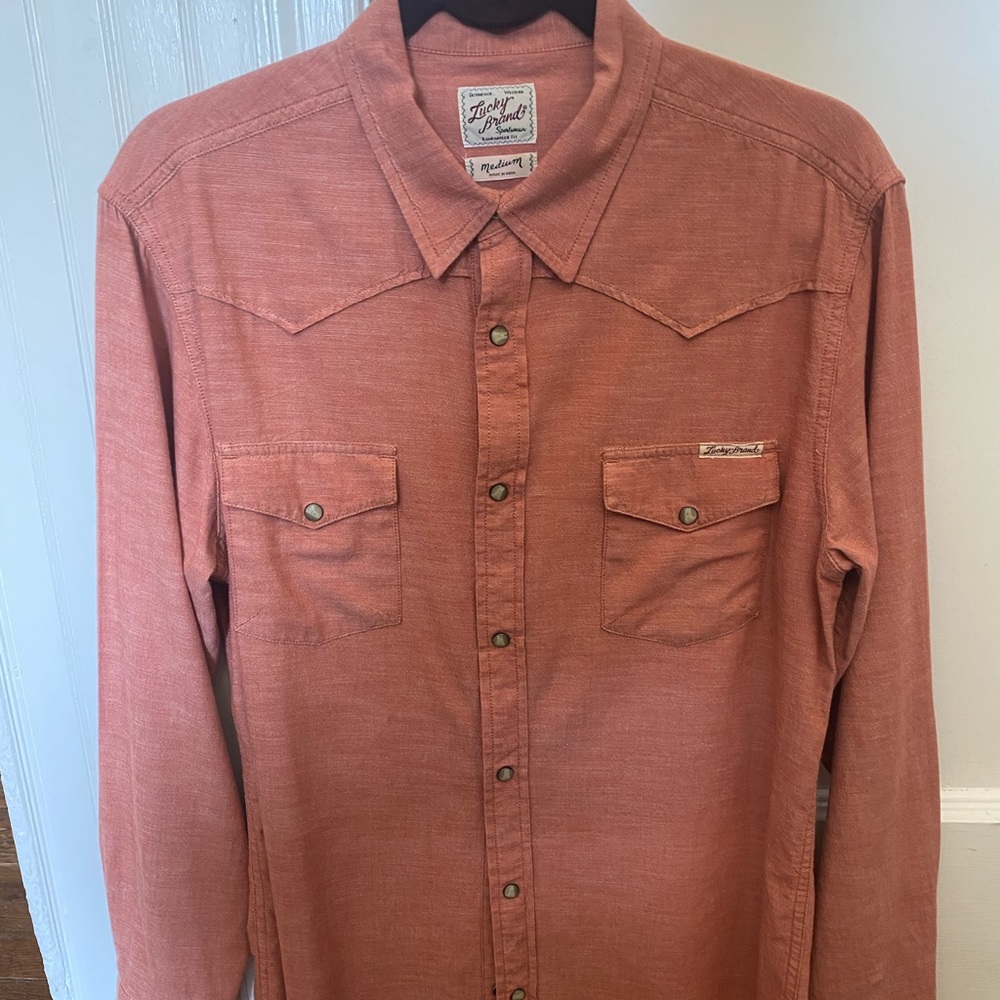 Lucky brand causal button up